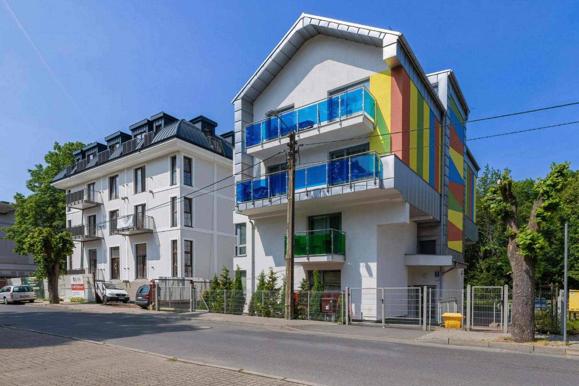 Kolorowe Balkony - Stylowy Apartament Nad Morzem By Noclegi Renters Мендзиздрое Екстериор снимка
