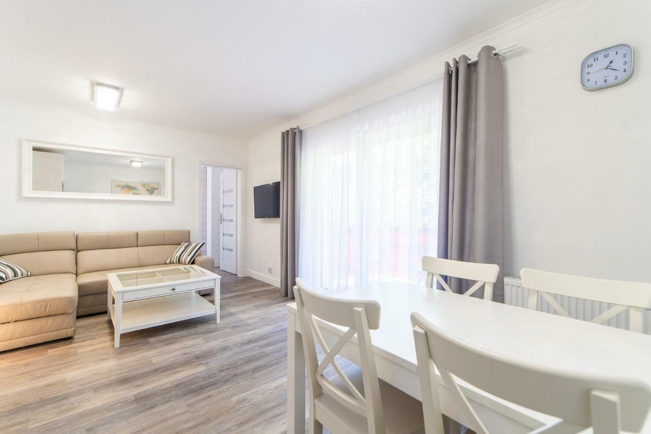 Kolorowe Balkony - Stylowy Apartament Nad Morzem By Noclegi Renters Мендзиздрое Екстериор снимка