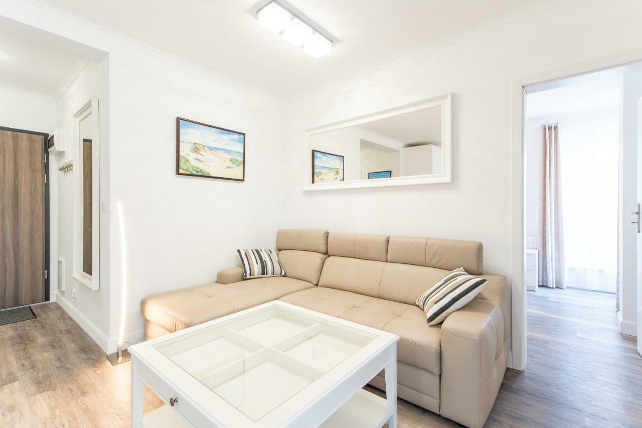 Kolorowe Balkony - Stylowy Apartament Nad Morzem By Noclegi Renters Мендзиздрое Екстериор снимка
